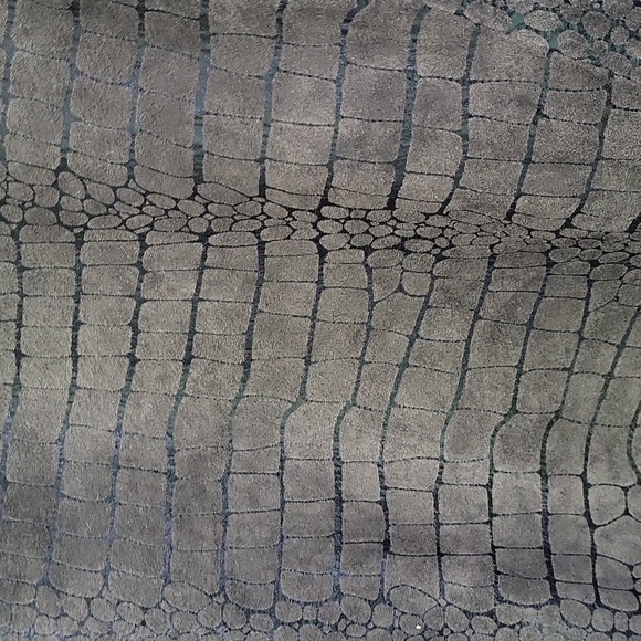 VINTAGE 100% leather (snakeskin print) pants. Needs repair! - Picture 2 of 8